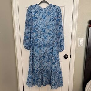 Hyacinth House Elegant Blue Rosalind Floral Dress